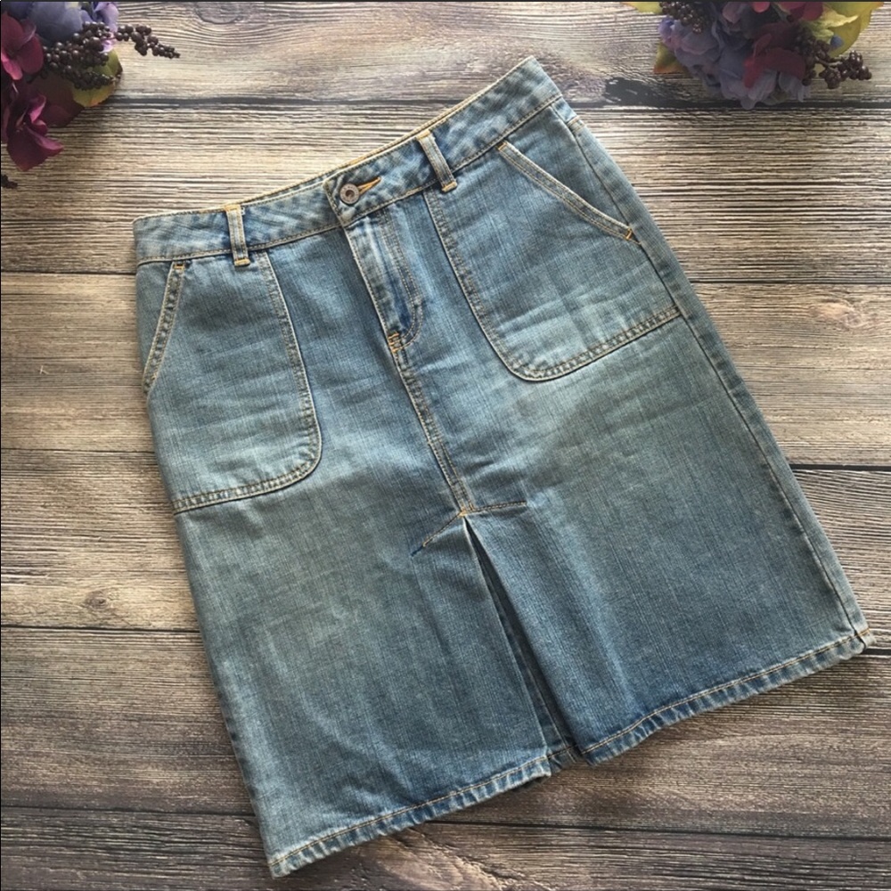 Old Navy Stretch Jean Skirt light blue boho look